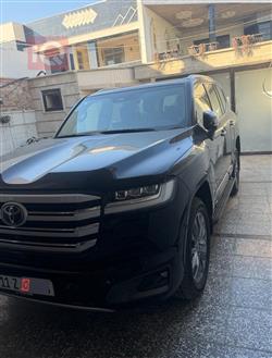 تويوتا لاندكروزر